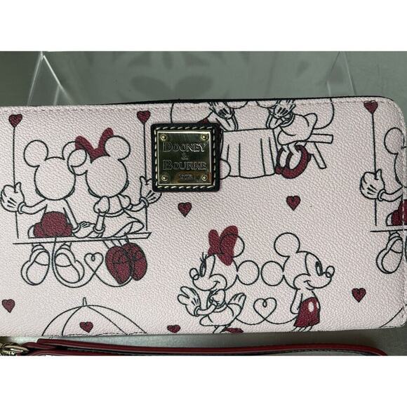 New! Dooney & Bourke Disney Mickey & Minnie in Love Wristlet Wallet Light Pink - Picture 2 of 5